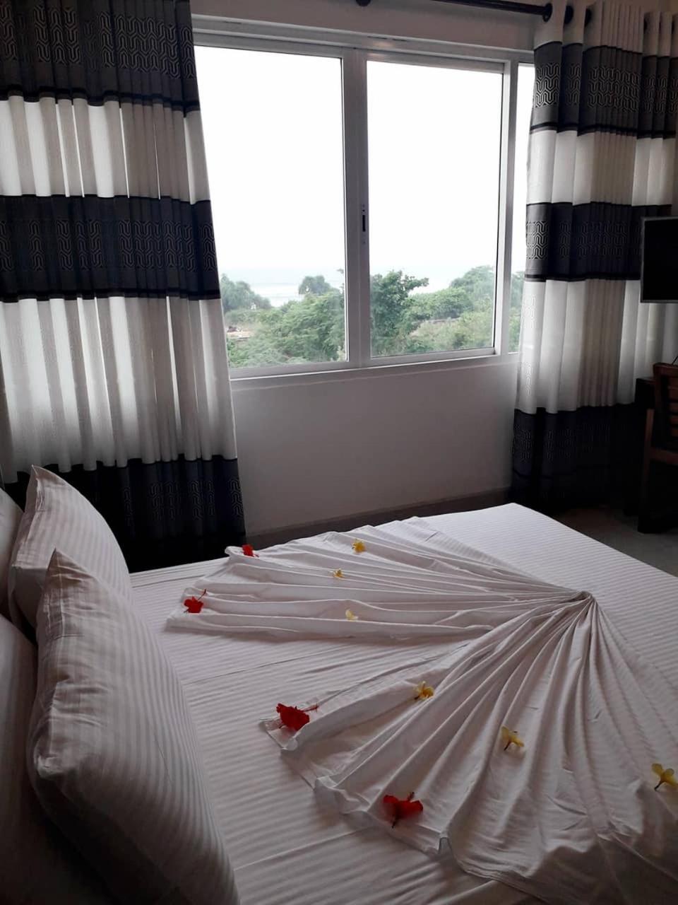 Blue Beach Villa Wadduwa Kültér fotó