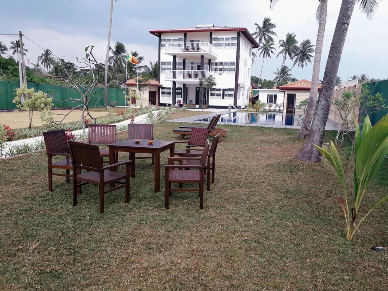 Blue Beach Villa Wadduwa Kültér fotó